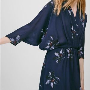 Aritzia Babaton Kimono Dress